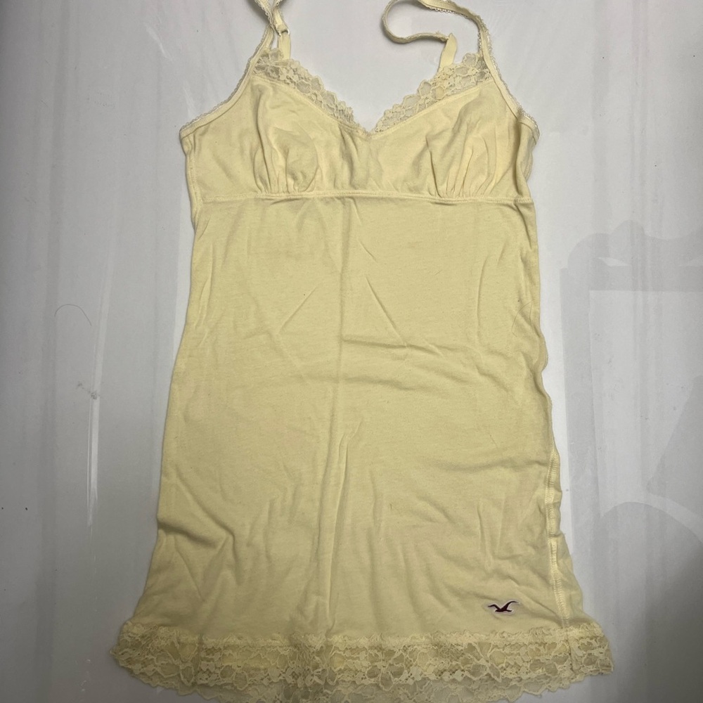 Hollister Top